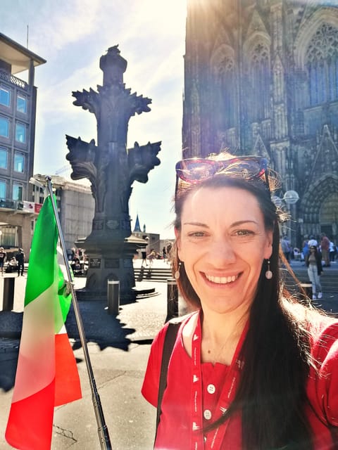 Cologne classic walking tour - Medieval Squares and the Town Hall Tower That Screams Merchant Pride