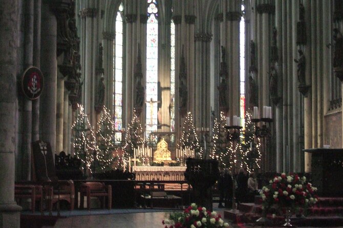 Cologne Highlights Walking Tour with your Private Tour Guide 3 h - Price and value: what $258.30 per group really means