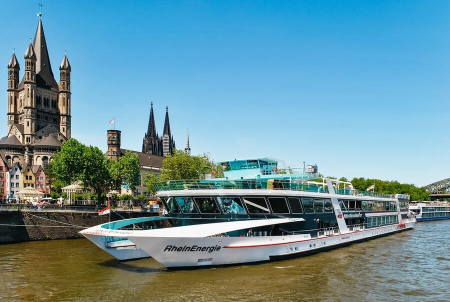Cologne: Panoramic City Cruise - How the German and English Audio Works (and How to Hear It Clearly)