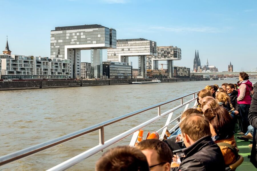 Cologne: Panoramic City Cruise - Getting There: KD Docks, Chalkboards, and Your QR-Code Ticket