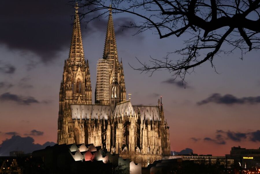 Cologne: Sagen- und Histörchentour in German - Key highlights before you go