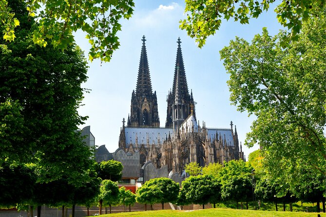 Cologne Scavenger Hunt and Highlights Self Guided Audio Tour - Coffee breaks, no time pressure, and a year to finish