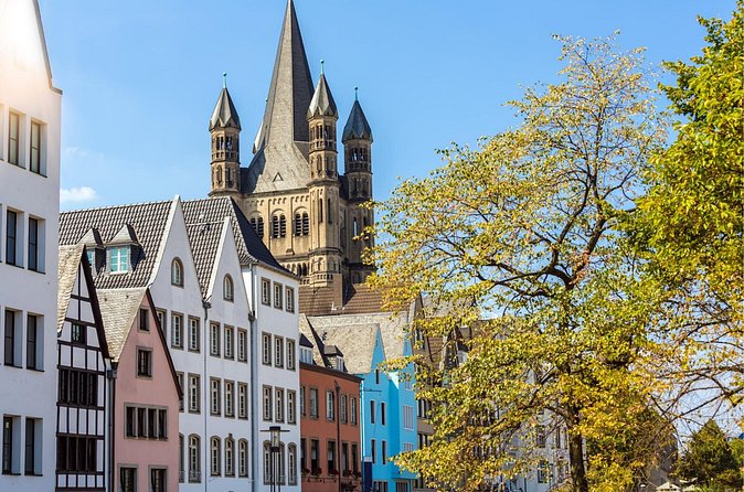Cologne Scavenger Hunt and Highlights Self Guided Audio Tour - Who should do this Cologne scavenger hunt, and who might not love it
