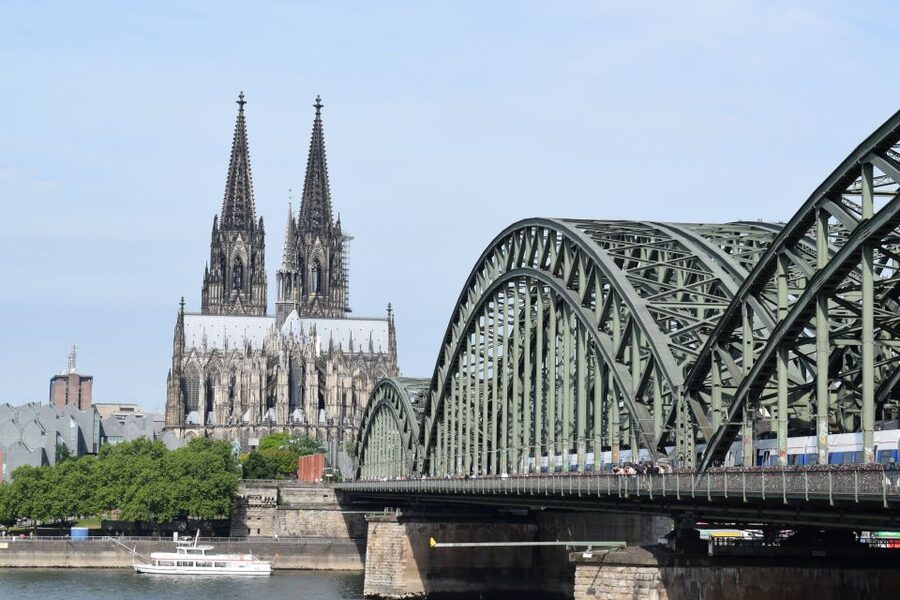 Cologne: The Dark Side of the City Walking Tour - Where to Meet: Cross Flower in Front of Cologne Cathedral