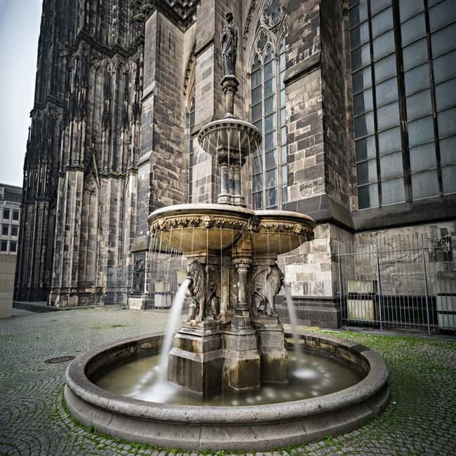 Cologne: WWII Sites with Optional EL-DE Haus Private Tour - Practical guidance for a smooth, respectful day