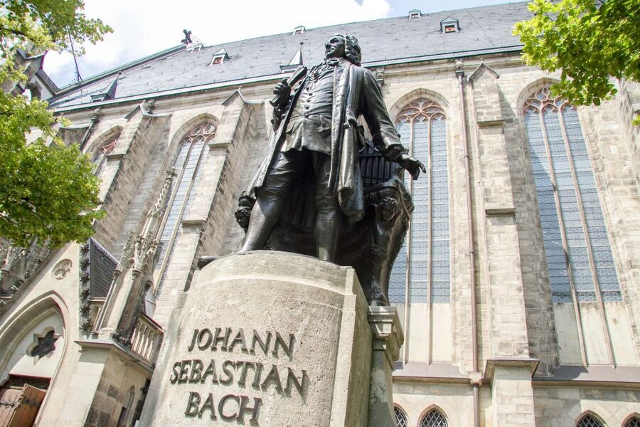 Combo Tour in Leipzig: Guided City Tour & City Sightseeing - St. Thomas Church, Gothic-Romanesque mix and what to notice