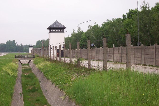 Dachau Concentration Camp Memorial Tour with Train from Munich - Timing, weather, and what to wear for a memorial day