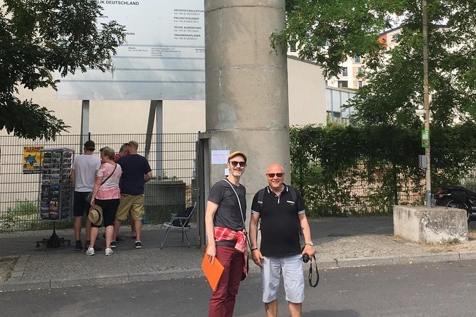 David Bowie in Berlin Private Walking Tour - What a private historian guide changes for your experience