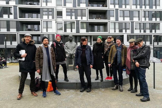 David Bowie in Berlin Private Walking Tour - How the tour uses walking plus public transport