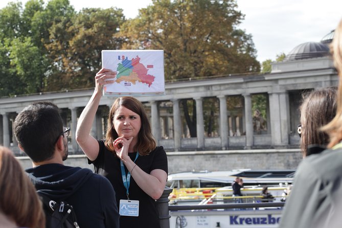 Discover Berlin Half-Day Walking Tour - Hackescher Markt and James Simon Park: quick context before the big icons