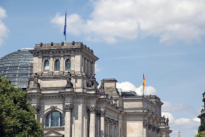 Discover Berlin Half-Day Walking Tour - A parade down Unter den Linden: where the city’s power corridor becomes visible