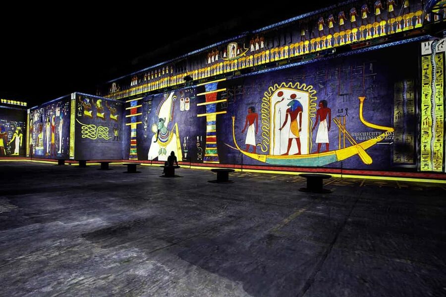Dortmund: Phoenix des Lumières Ticket – Monet - Phoenix des Lumières in Dortmund, and why the Phoenixhalle is the star