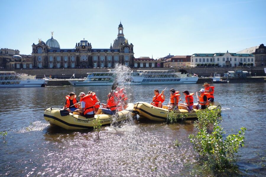 Dresden: Bootstour im Schlauchboot durch die Altstadt - Key Highlights to Know Before You Go