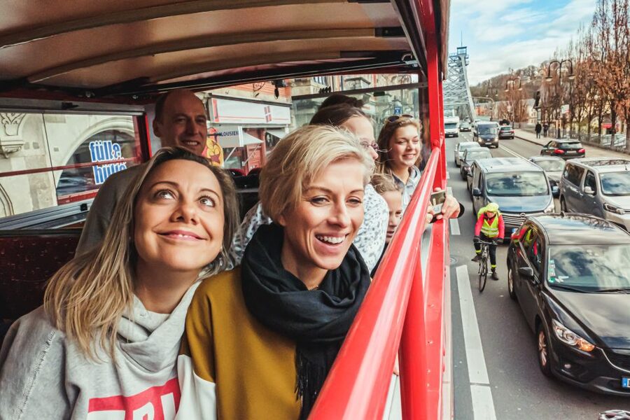 Dresden: City Sightseeing Tour with Live Guide - Villa district and the palace-lined Elbe river, Dresden at its slowest tempo