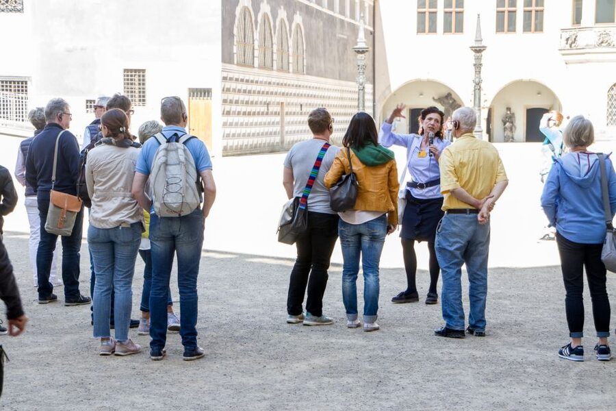 Dresden: Complete Walking Tour with Frauenkirche Visit - Where You Start: Neumarkt 2, Headsets On, and Questions Welcome