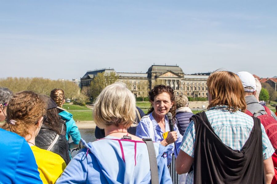 Dresden: Complete Walking Tour with Frauenkirche Visit - Zwinger District and Saxon Baroque: Sandstone Sculptures and Court Culture