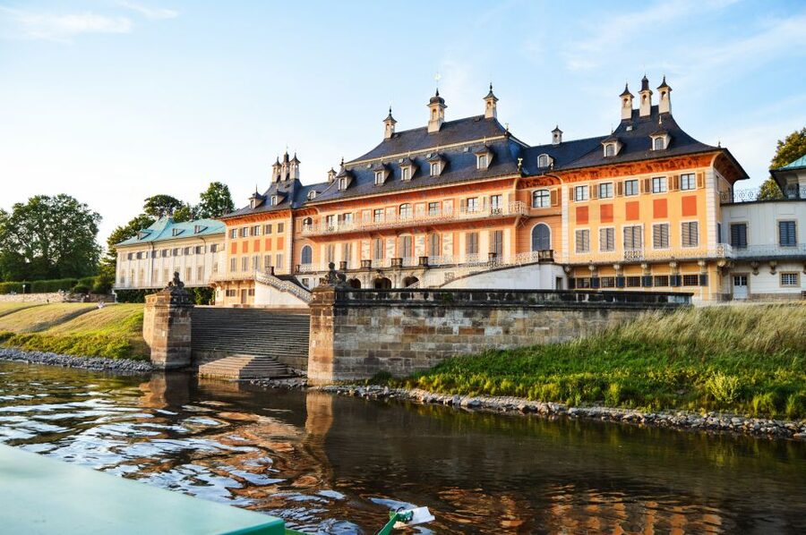 Dresden: Elbe River Cruise to Pillnitz Castle - The Pillnitz approach: what “dropping anchor” really means