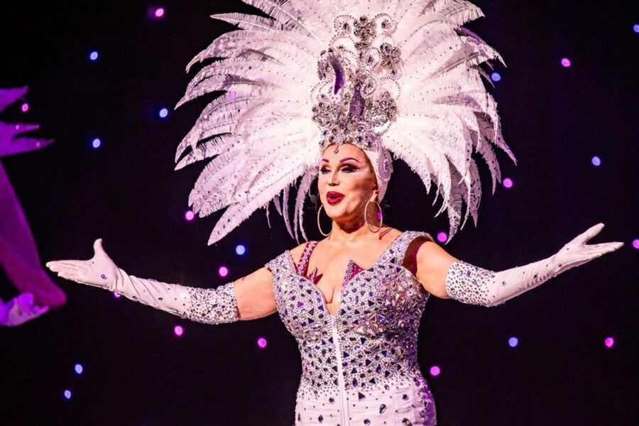 Dresden: Entrance Ticket for Travesty Revue Show - Rules you should know: cameras off, age limits, and quick planning
