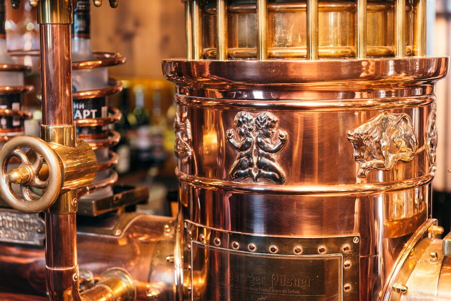Dresden: Guided Beer Tour of the Historic Old City - Taschenbergpalais and the Ständehaus area, where the route shifts toward food