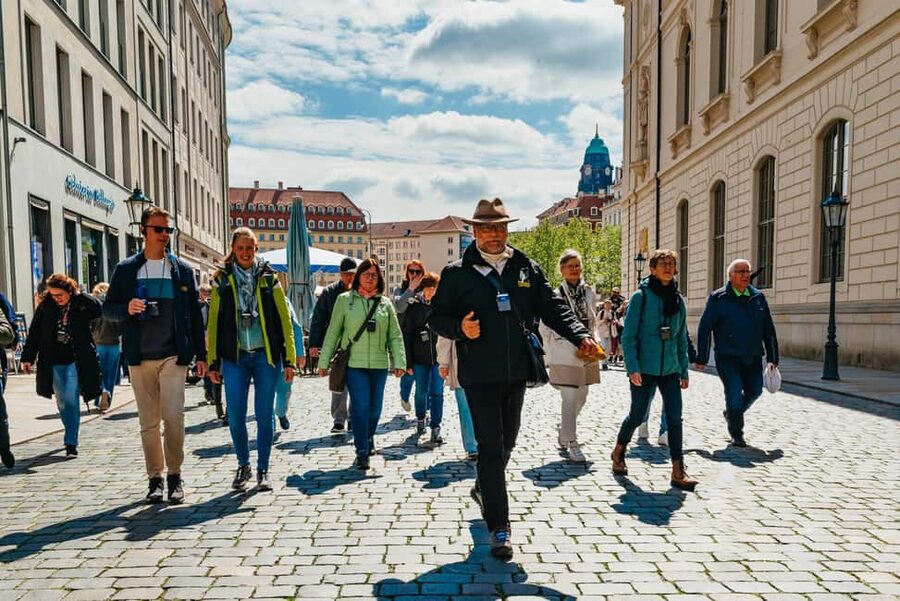 Dresden: Guided City Walk - Brühl’s Terrace: a classic view, with more meaning than scenery