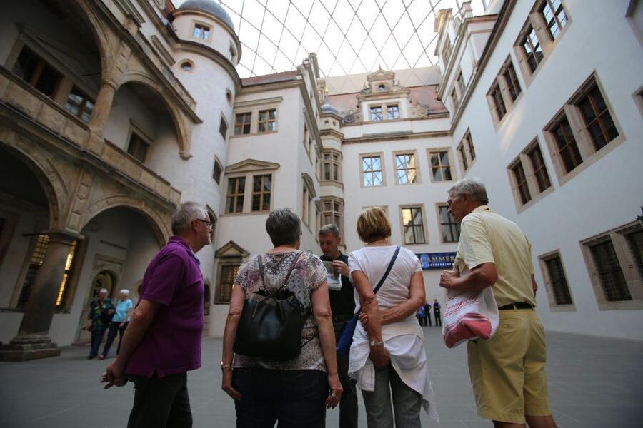 Dresden: Private Guided Walking Tour - Meeting at Neumarkt, then walking with a plan