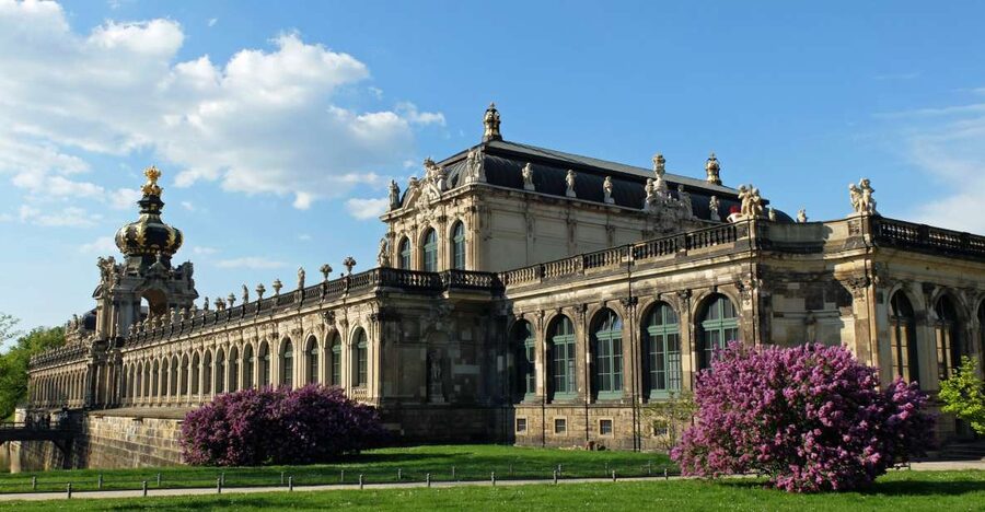 Dresden: Shared Small Group Walking Tour in English - Starting at Schlossplatz, where Dresden’s story begins
