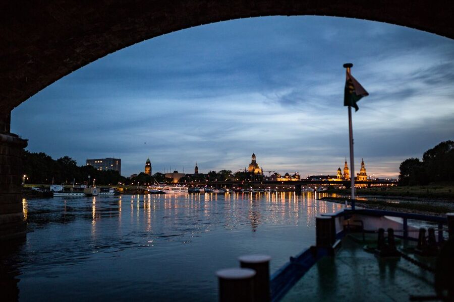 Dresden: Sunset Paddle Steamer Tour on the Elbe River - The working steamship detail: pistons, engine room, and why it feels authentic