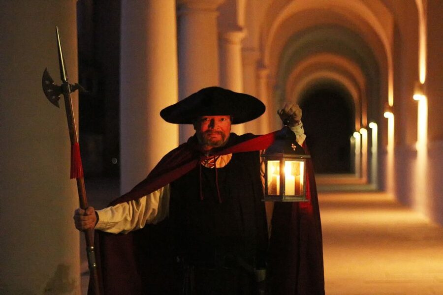 Dresden: Walking Tour with a Night Watchman including a Meal - Price and Value: $42 for Walk Plus Saxony Dinner