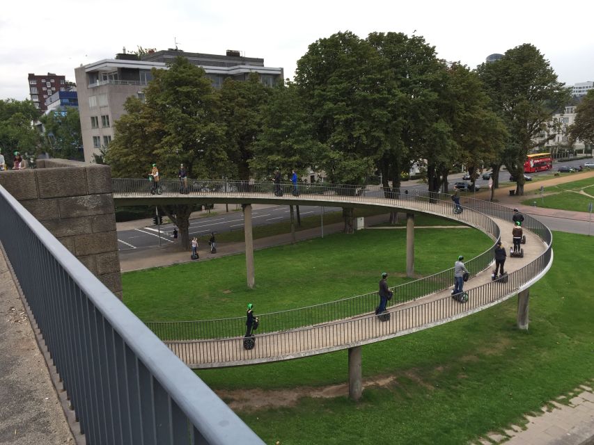 Düsseldorf: 2-Hour Segway Tour along the Rhine - Meeting at Rathausufer 20, then learning the Segway basics