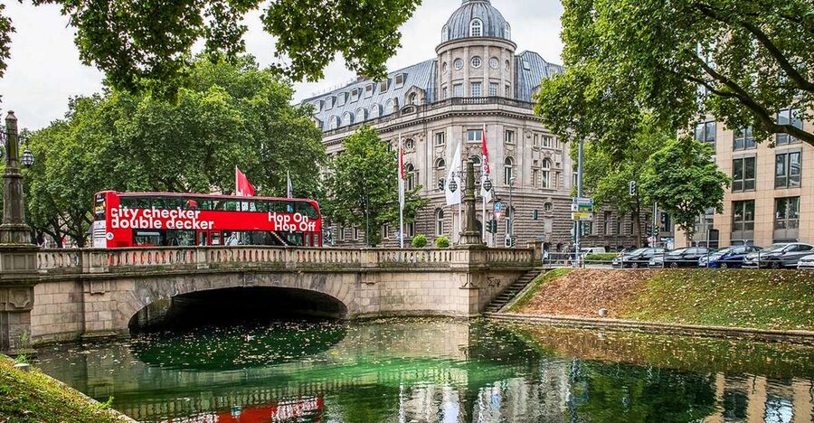 Düsseldorf: 24-Hour Hop-On Hop-Off Ticket - Timing Tips: The 90-Minute Loop, Traffic Delays, and the Two-Pass Strategy