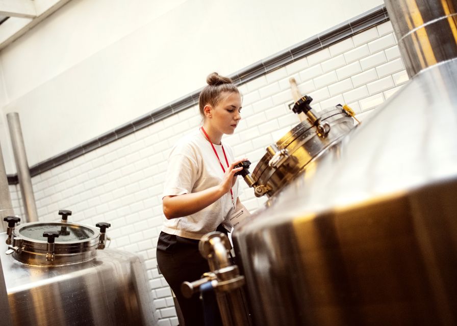 Düsseldorf: Brewery Tour with Alt Beer Tastings - Zum Schlüssel and Uerige: Why the Final Stops Feel Like the Real Payoff