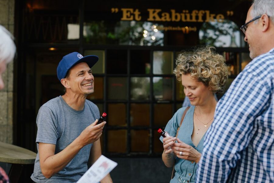 Düsseldorf: Culinary Soul Guided Tour - Carlsplatz Market: the main event for food variety