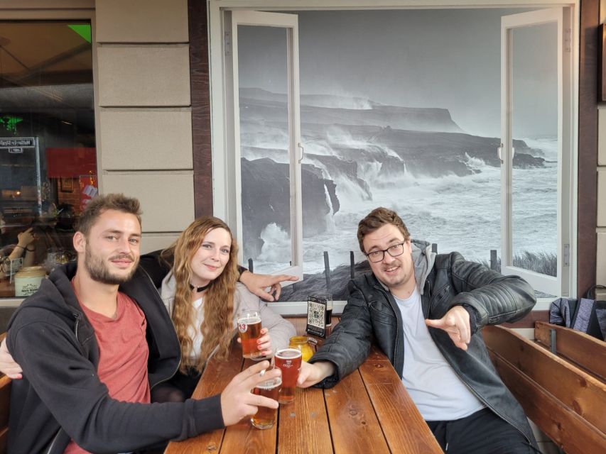 Düsseldorf: Guided Beer Tour with 4 Beers & a Flexible Route - Practical tips that make the tour easier to enjoy
