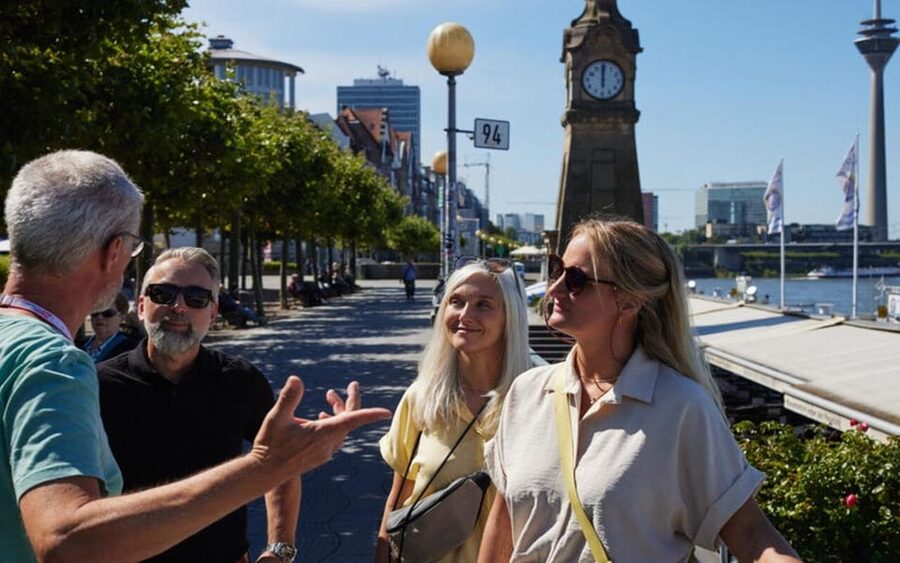 Düsseldorf: In a nutshell - the 60 minutes tour - A 60-minute route that actually fits your day