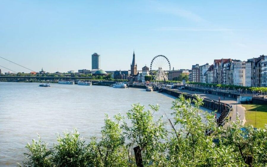 Düsseldorf: In a nutshell - the 60 minutes tour - Should you book this Düsseldorf highlights tour?