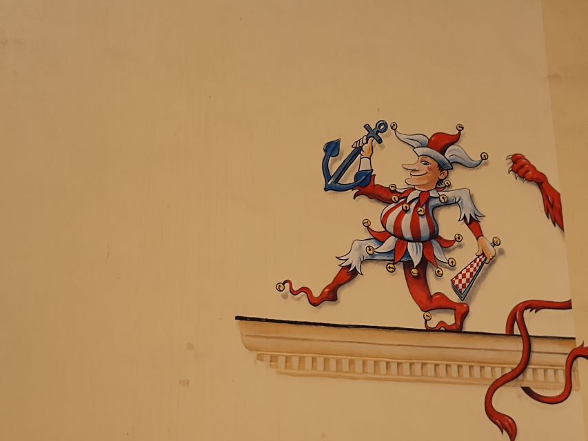 Dusseldorf: Old Town & Altbier Tour - Key highlights to look for