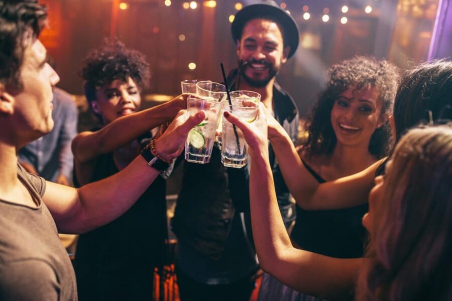 Düsseldorf Pub Crawl - 4 Locations, Shots & Club Entry - Price and value: what $29 really buys you