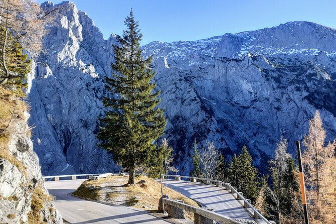 Eagle's Nest, Lake Königssee and 'Fuehrer Headquarters' Private Tour from Munich - St. Bartholomä and the Hirschau Peninsula Excursion