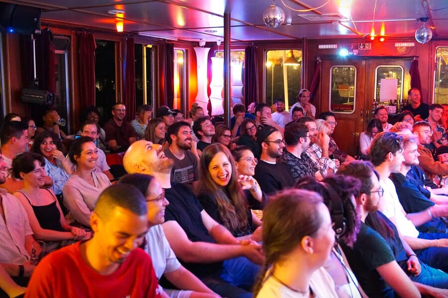 English Comedy Show - Bad 4 Business - Unprofessional Advice - The Floating Lounge Flow: What Happens During the 2 Hours