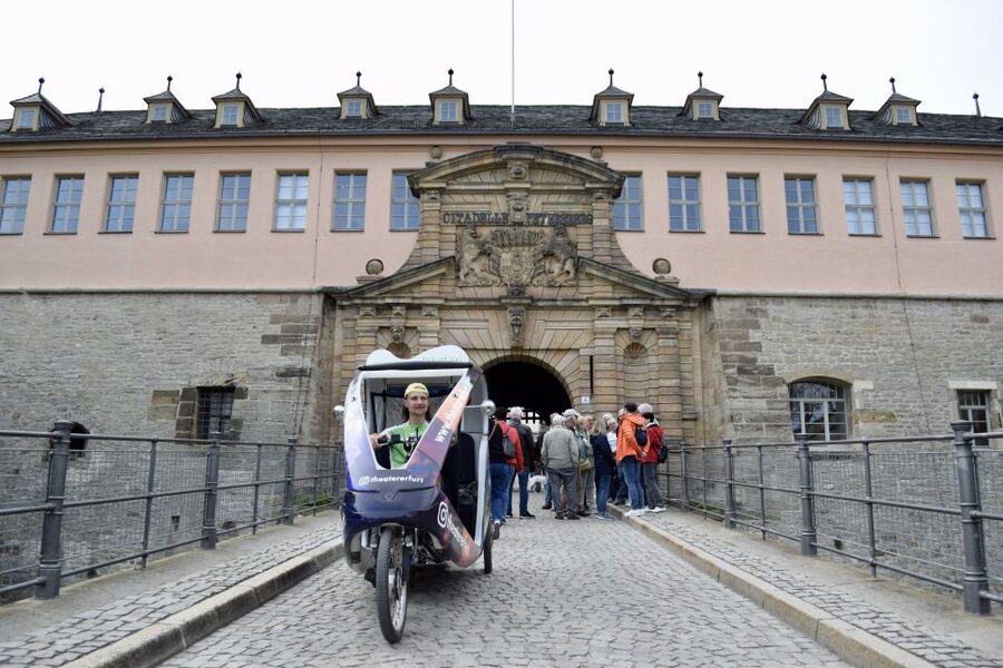 Erfurt: Guided Petersberg Citadel Tour by E-Rickshaw - Who this tour fits best