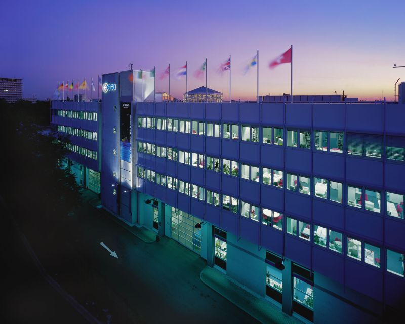 ESA Darmstadt – Visit the European Space Agency - Satellite models during ongoing operations, the real-world wow