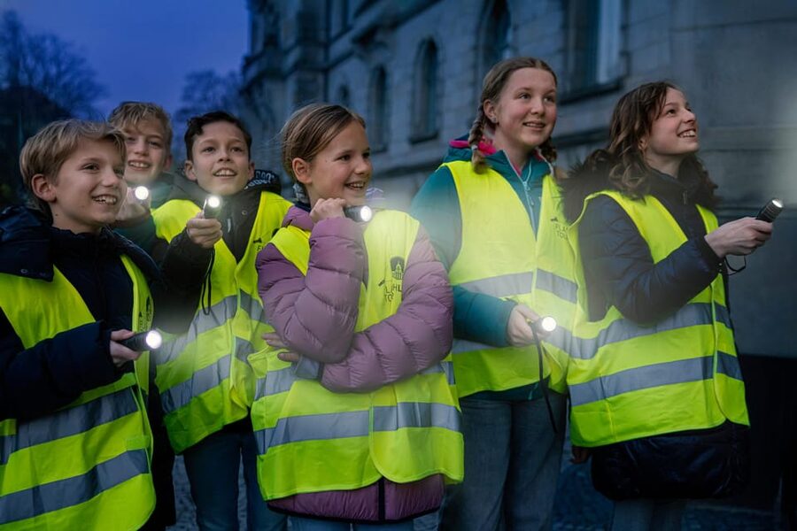 Flashlight tour for children/teenagers - Key Things That Make This Hannover Flashlight Tour Work