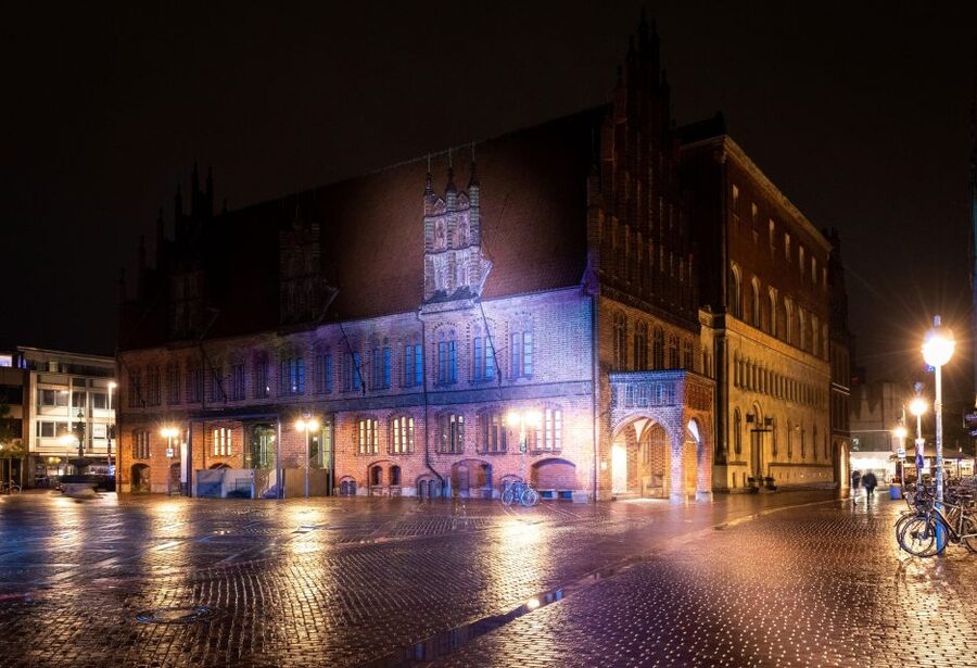 Flashlight tour for children/teenagers - Should You Book This Hannover Flashlight Tour?
