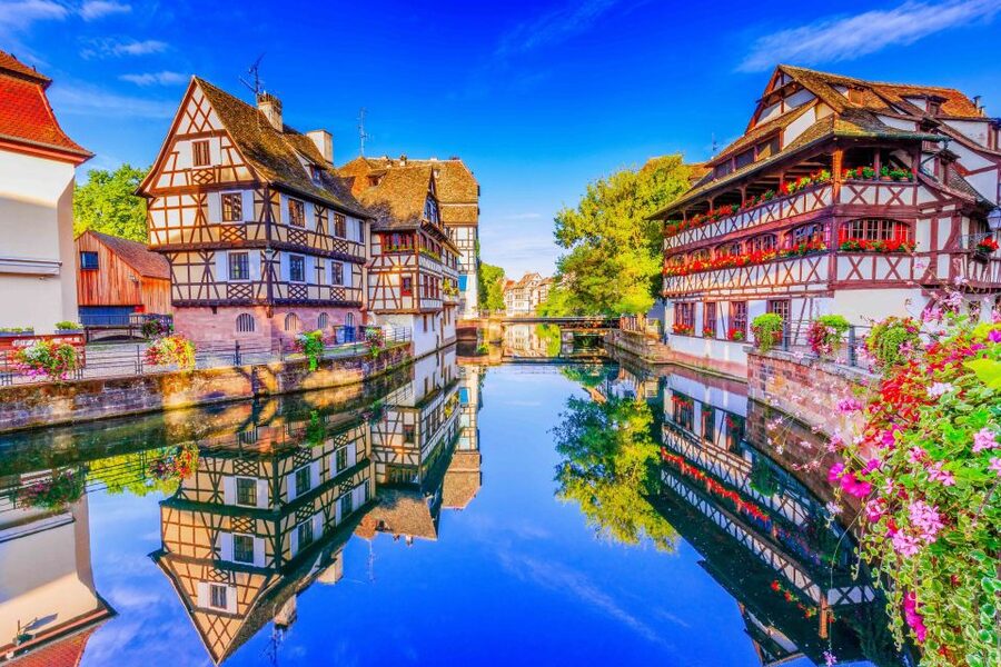 Frankfurt: Baden-Baden, Black Forest, Strasbourg Guided Tour - Why this Baden-Baden, Black Forest, Strasbourg loop makes sense