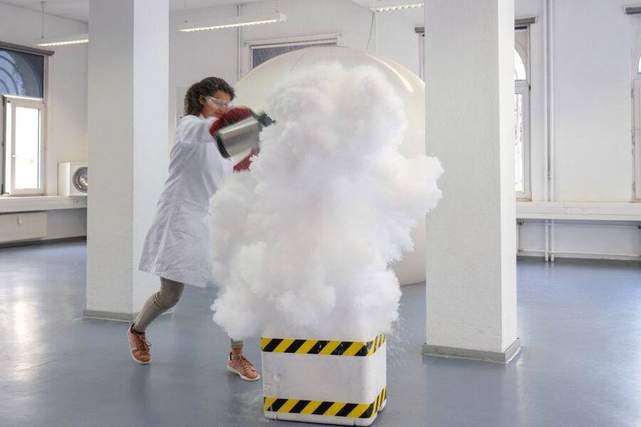 Frankfurt: EXPERIMINTA ScienceCenter Entry Ticket - Fast and Slow: reaction, movement, and learning through timing