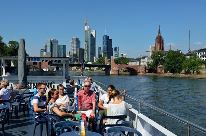 Frankfurt Highlights 1-Hour Sightseeing Cruise - Who This Cruise Fits Best (And Who Might Want More)