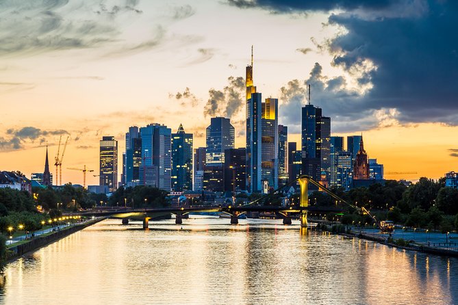 Frankfurt Hop-on Hop-off Tour - Messe Frankfurt and Hauptbahnhof: the practical Frankfurt you cannot ignore