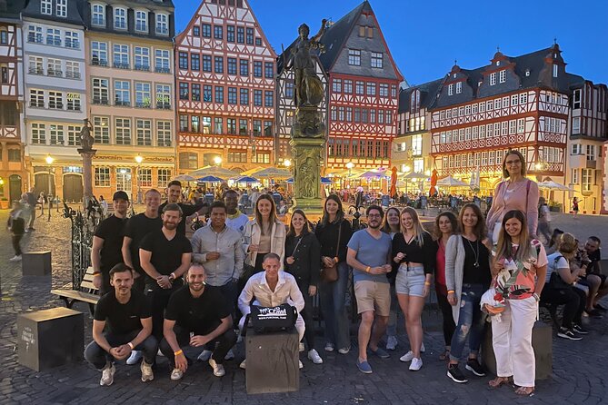 Frankfurt Night PubCrawl: 4 Venues, Welcome Shots + Club Entry - Why a 9:45 pm night plan works in Frankfurt