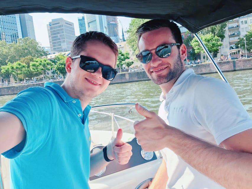 Frankfurt: Private Sport Boat Tour - Speed, Fun & Skyline - Price and Value: $329 for Up to 5 People