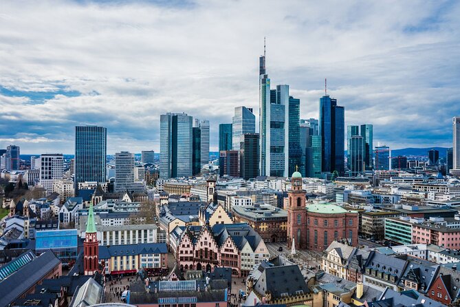 Frankfurt : Private Walking Tour With A Guide ( Private Tour ) - Römerberg Rathaus square: medieval Frankfurt in the middle of it all